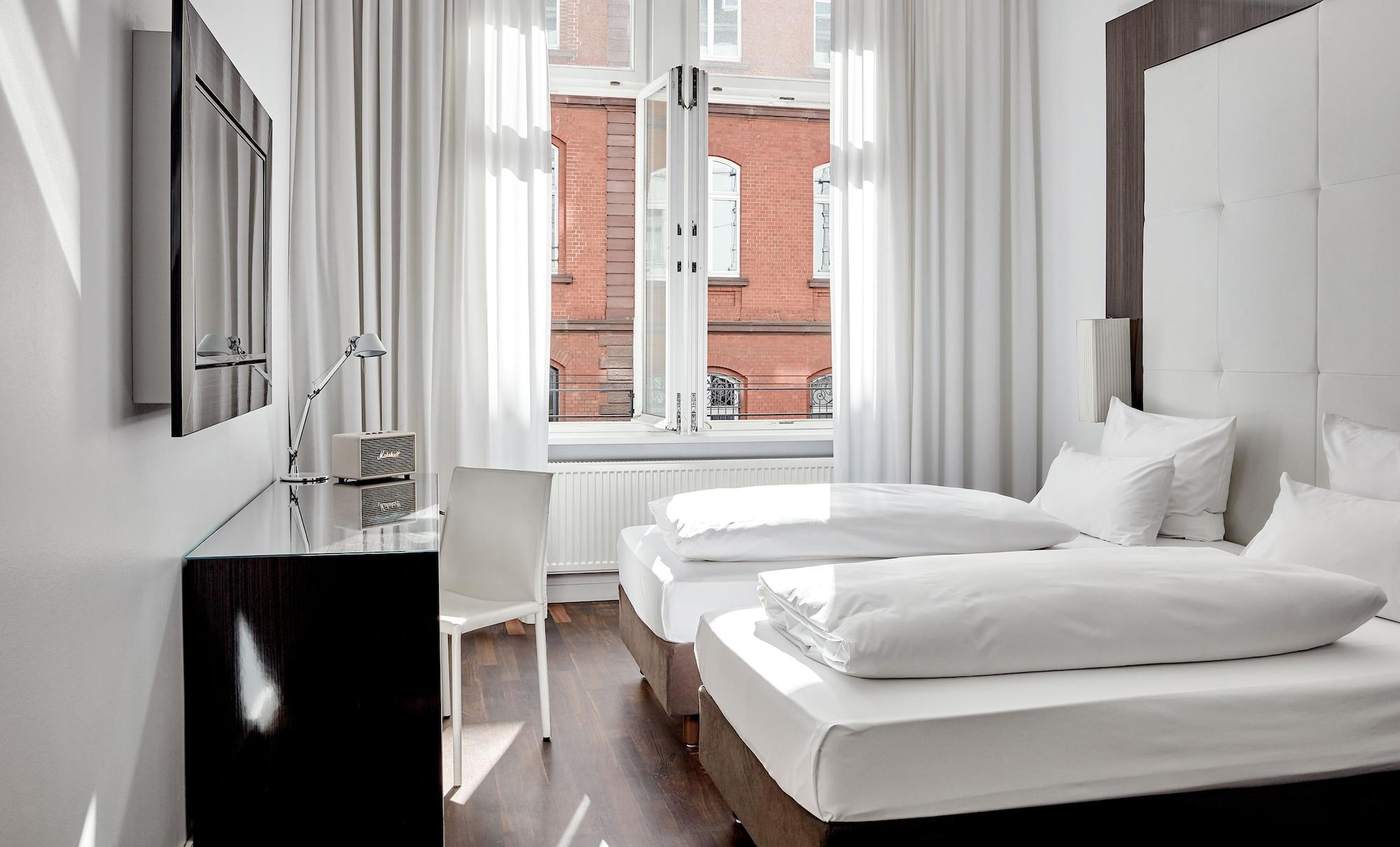 The Pure, Frankfurt, A Member Of Design Hotel Frankfurt am Main