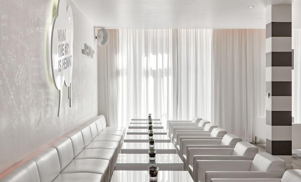 The Pure, Frankfurt, A Member Of Design Hotel 4*