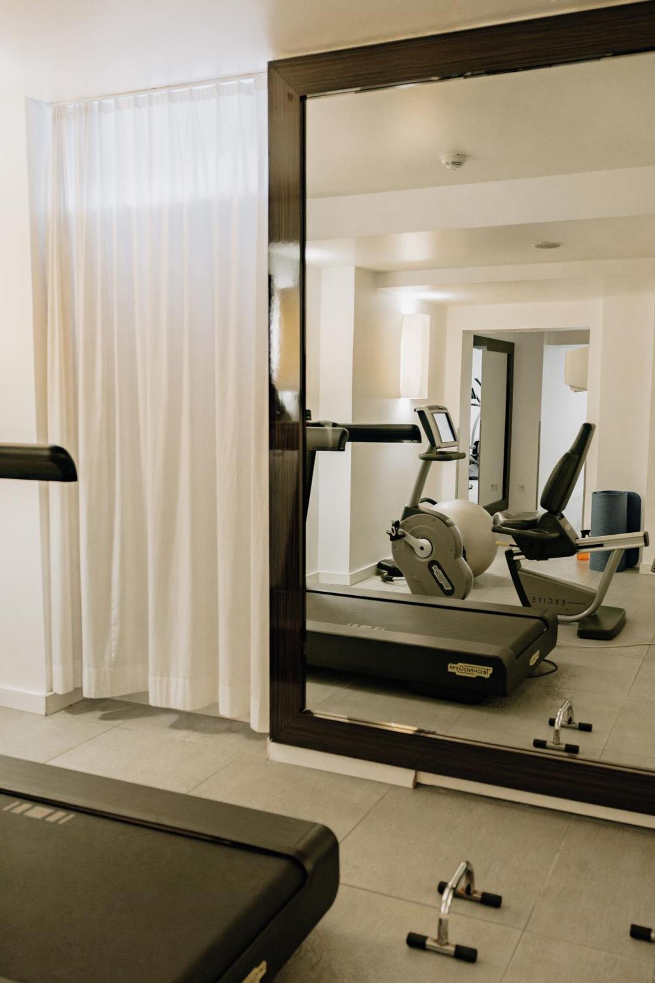 Hotel The Pure, Frankfurt, A Member Of Design 4*